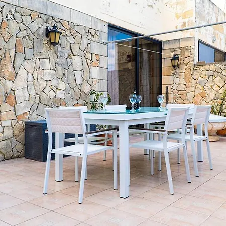 Huge Floor Penthouse With Breathtaking Views * St. Paul's Bay