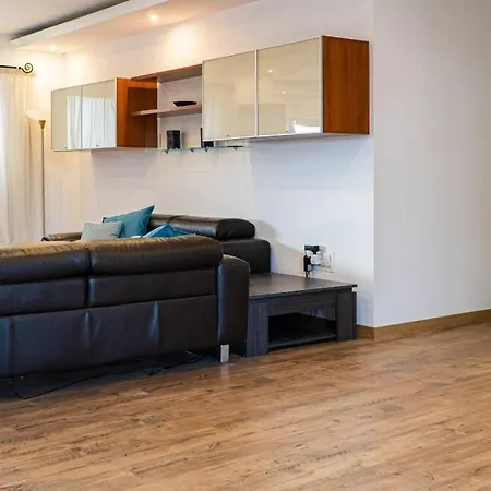 Huge Floor Penthouse With Breathtaking Views Апартаменты